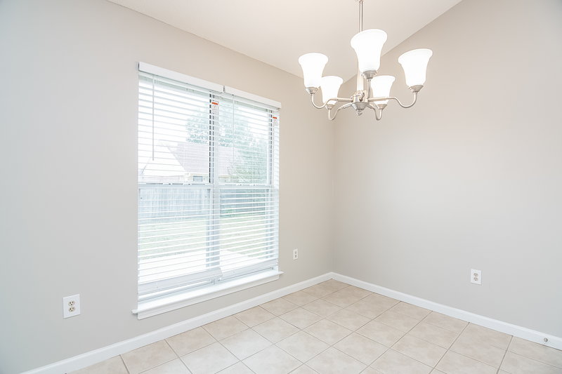 2,340/Mo, 7202 Brenwood Drive Horn Lake, MS 38637 Dining Room View