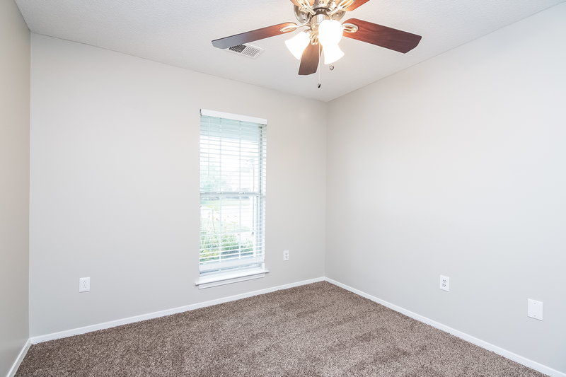 2,340/Mo, 7202 Brenwood Drive Horn Lake, MS 38637 Bedroom View 3