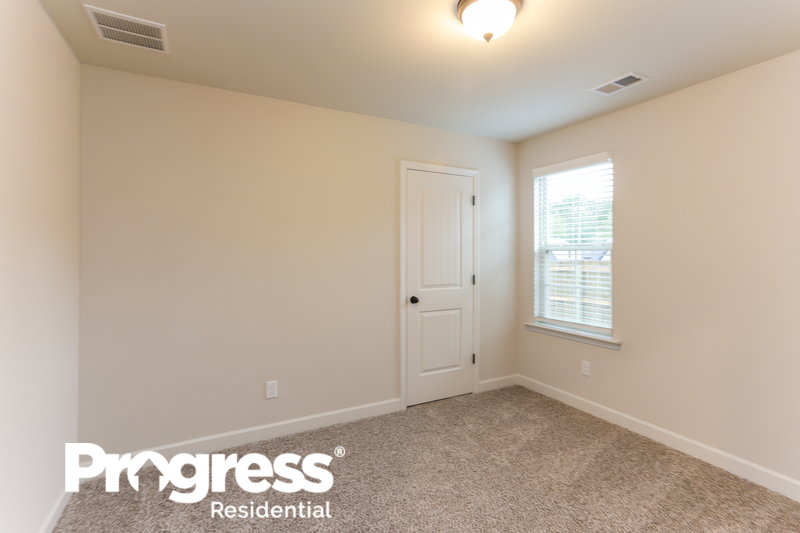 1,860/Mo, 8033 Symon Dr Southaven, MS 38671 Bedroom View