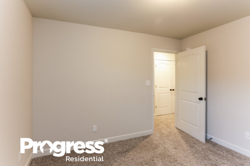 1,860/Mo, 8033 Symon Dr Southaven, MS 38671 Bedroom View 2