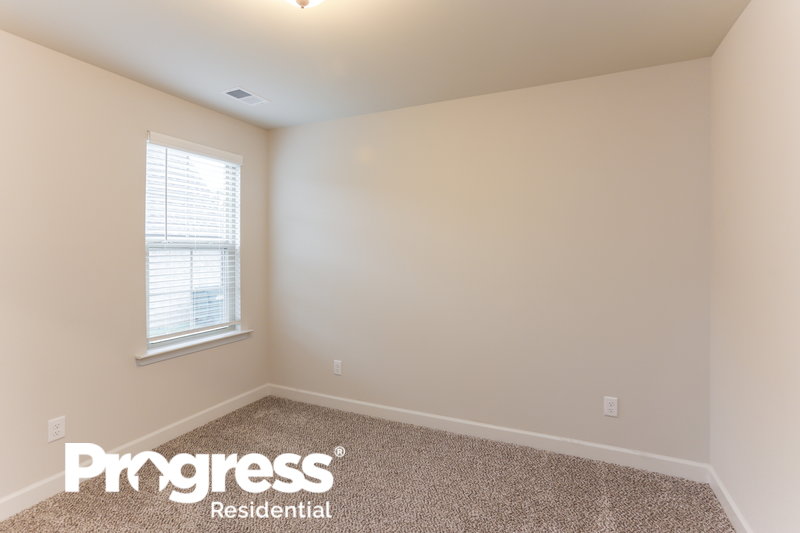 1,860/Mo, 8033 Symon Dr Southaven, MS 38671 Bedroom View 3