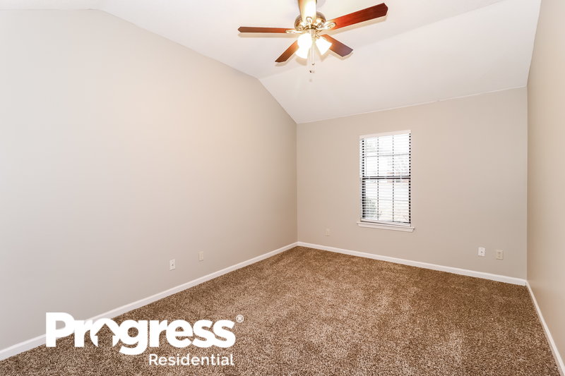 2,440/Mo, 6781 College Park Cv Olive Branch, MS 38654 Master Bedroom View 2
