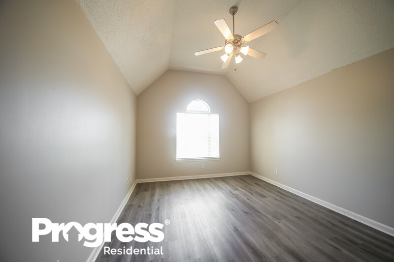 1,580/Mo, 3862 Conrail Cir Horn Lake, MS 38637 Main Bedroom View 2