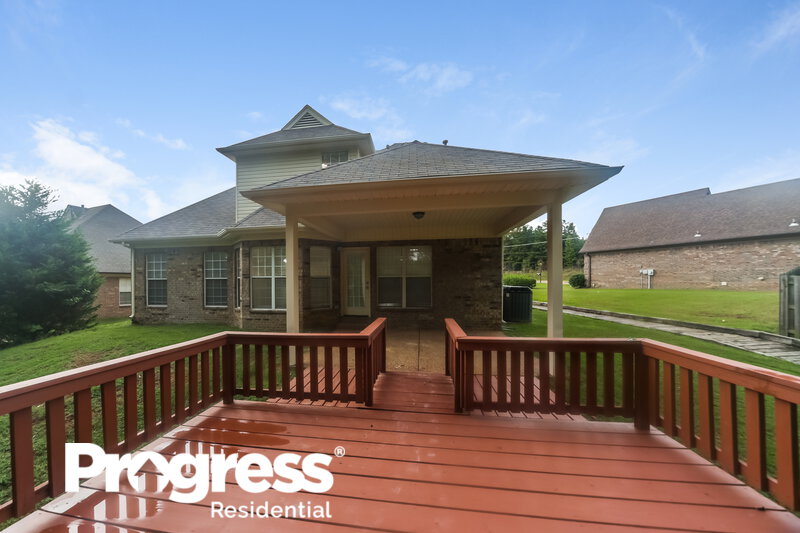 3,290/Mo, 295 Fairway Trace Dr Hernando, MS 38632 Rear View