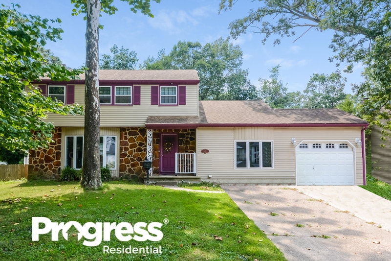 0/Mo, 13 Gray Birch Ct Blackwood, NJ 08012 External View
