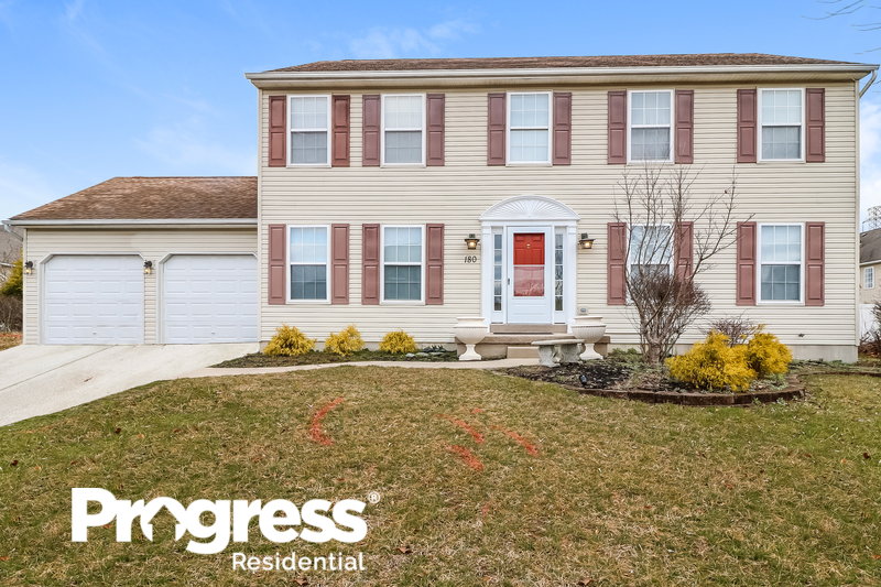 0/Mo, 180 Quiet Rd Sicklerville, NJ 08081 External View