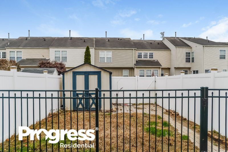 0/Mo, 167 Plymouth Dr Deptford, NJ 08096 rearview View 2