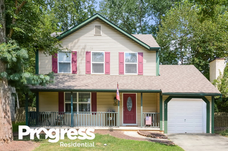 0/Mo, 82 Woodhaven Way Sicklerville, NJ 08081 External View