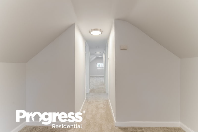 0/Mo, 725 E LINDEN AVE Lindenwold, NJ 08021 photobedroom View