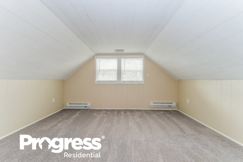 0/Mo, 57 Shore Avenue Manahawkin, NJ 08050 Bedroom View