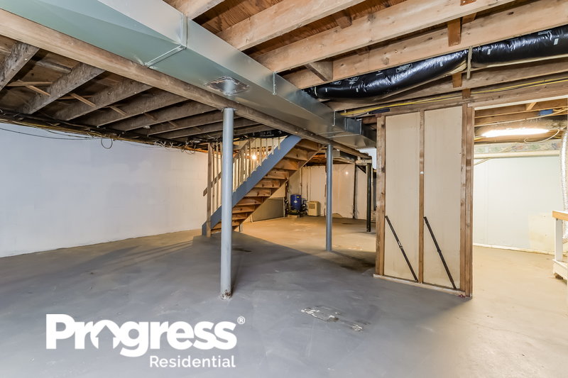 0/Mo, 57 Shore Avenue Manahawkin, NJ 08050 Basement View