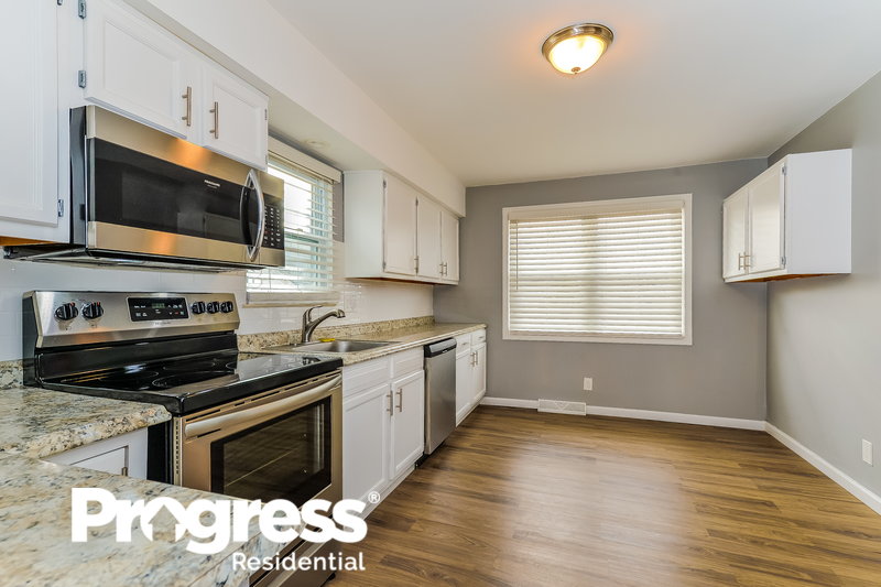 0/Mo, 3917 Burwood Avenue Pennsauken, NJ 08110 kitchen View 2