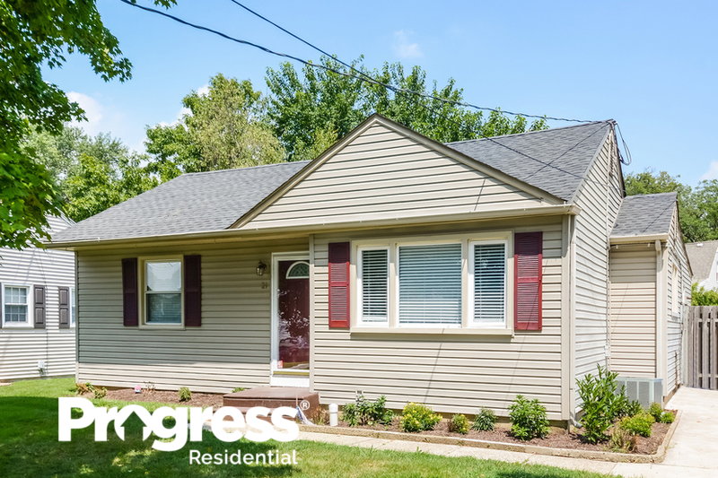 0/Mo, 21 Farnsworth Ave Maple Shade, NJ 08052 External View