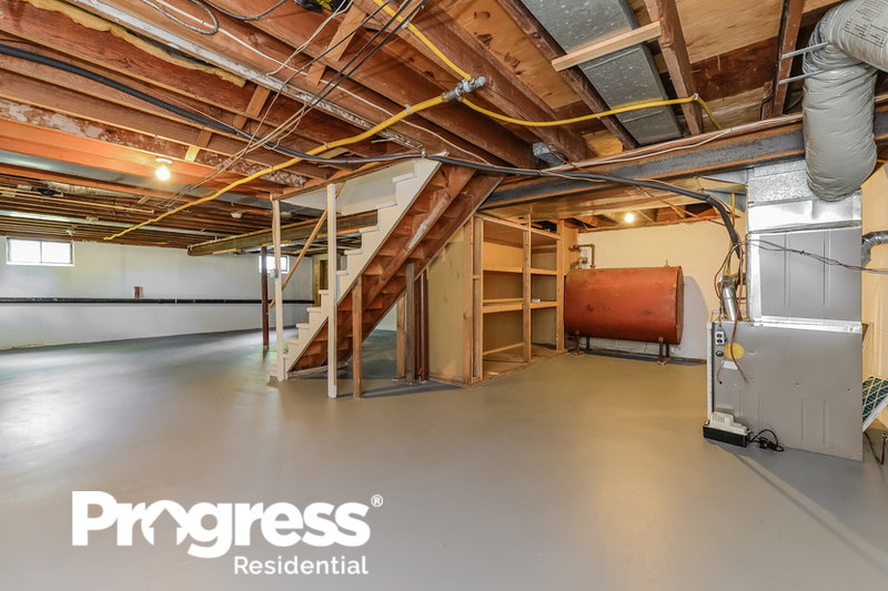 0/Mo, 102 Ginger Ave Millville, NJ 08332 basement View 2