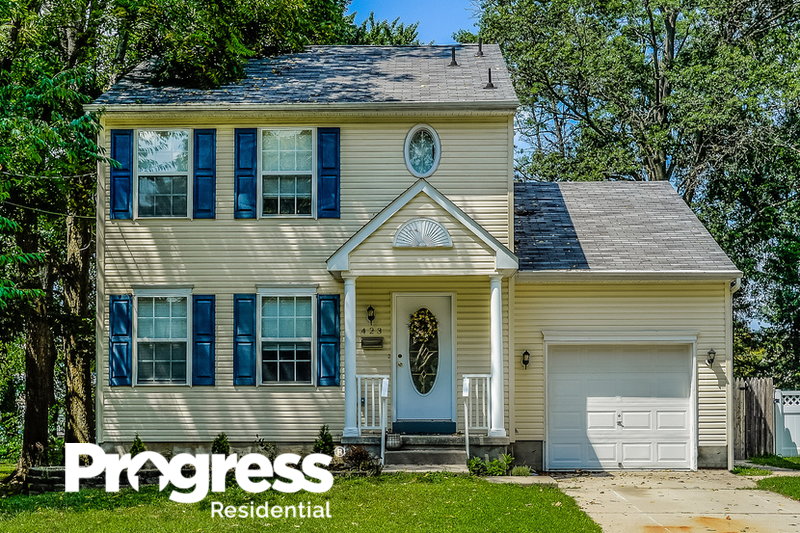 0/Mo, 423 West Jackson Avenu Magnolia, NJ 08049 External View