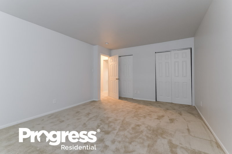 1,635/Mo, 103 Chaucer Rd Unit A Mount Laurel, NJ 08054 Master Bedroom View 2