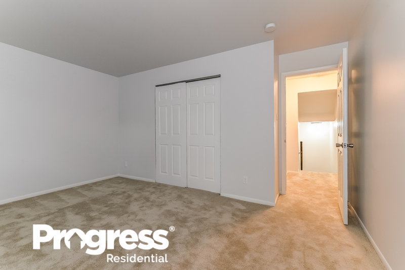 1,635/Mo, 103 Chaucer Rd Unit A Mount Laurel, NJ 08054 Bedroom View 2