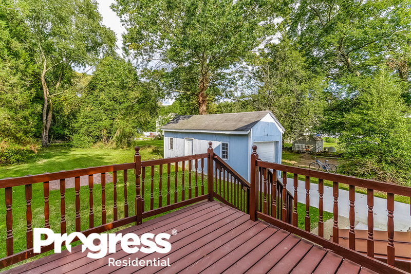 0/Mo, 124 S Browning Avenue Somerdale, NJ 08083 deck View