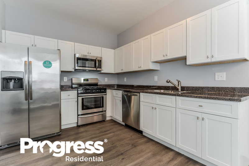 0/Mo, 19 Lees Ave Collingswood, NJ 08108 Kitchen View