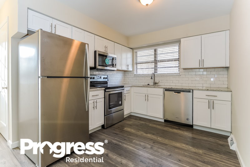 0/Mo, 964 Michael Ave Vineland, NJ 08360 kitchen View
