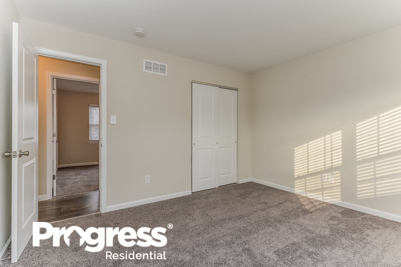 0/Mo, 964 Michael Ave Vineland, NJ 08360 masterbedroom View 2