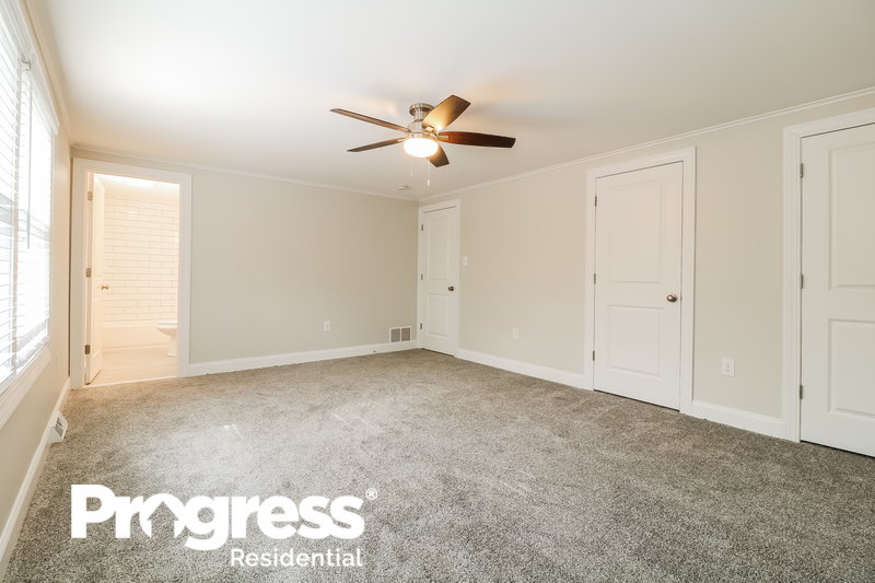 0/Mo, 825 Patterson Rd Jackson, NJ 08527 Master Bedroom View