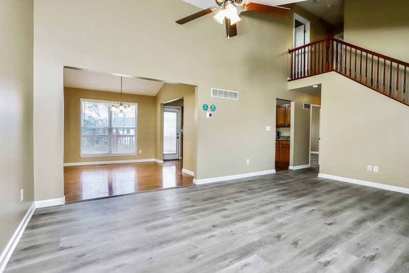 2,225/Mo, 226 Spring Borough Dr O'Fallon, MO 63368 Living Room View 2
