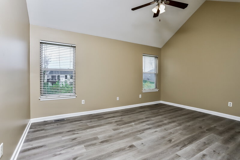 2,225/Mo, 226 Spring Borough Dr O'Fallon, MO 63368 Main Bedroom View
