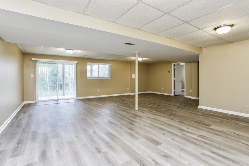 2,225/Mo, 226 Spring Borough Dr O'Fallon, MO 63368 Basement View