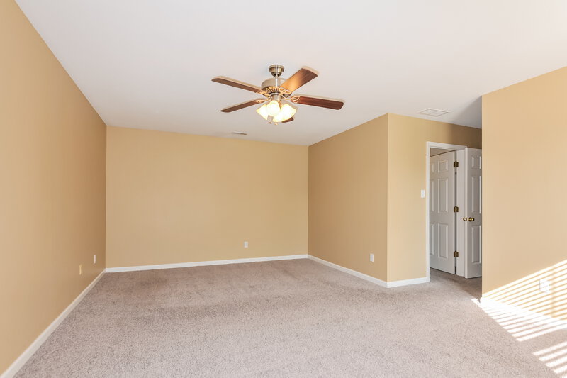 1,930/Mo, 1229 Oakholt Ct Herculaneum, MO 63048 Main Bedroom View 2