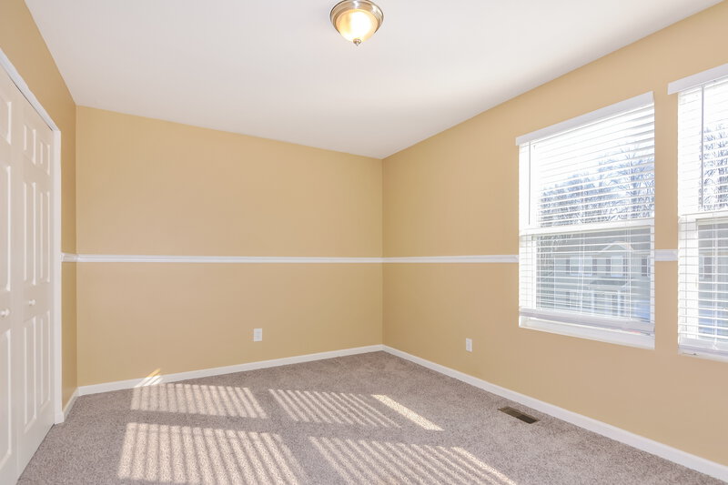 1,930/Mo, 1229 Oakholt Ct Herculaneum, MO 63048 Bedroom View