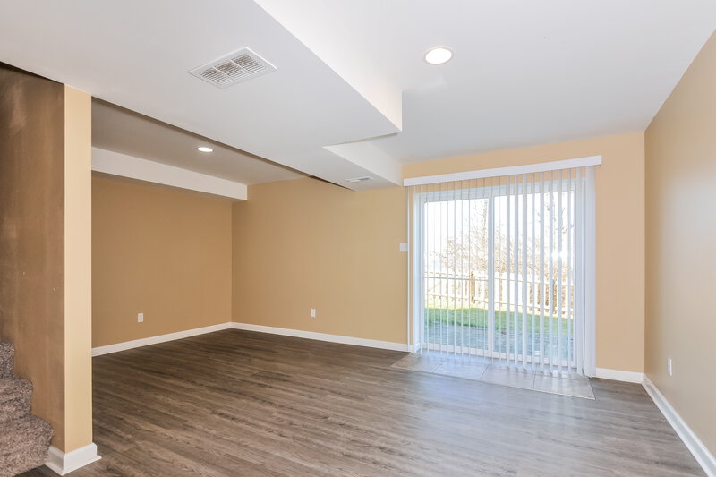 1,930/Mo, 1229 Oakholt Ct Herculaneum, MO 63048 Basement View
