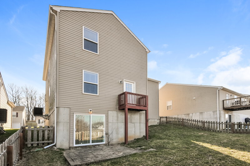 1,930/Mo, 1229 Oakholt Ct Herculaneum, MO 63048 Rear View 2