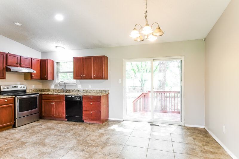 2,075/Mo, 3944 Walnut Ridge Ct Imperial, MO 63052 Dining Room View