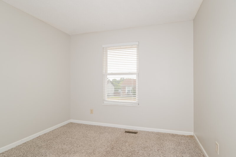 1,620/Mo, 2513 Weymouth Dr High Ridge, MO 63049 Bedroom View 2