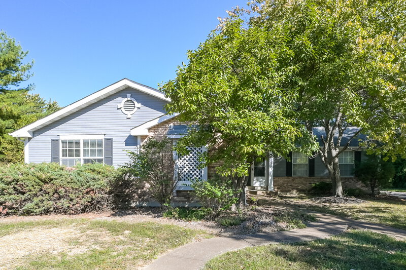 1,945/Mo, 14311 Riverfront Dr Florissant, MO 63034 External View