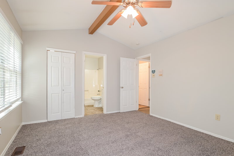 1,945/Mo, 14311 Riverfront Dr Florissant, MO 63034 Main Bedroom View