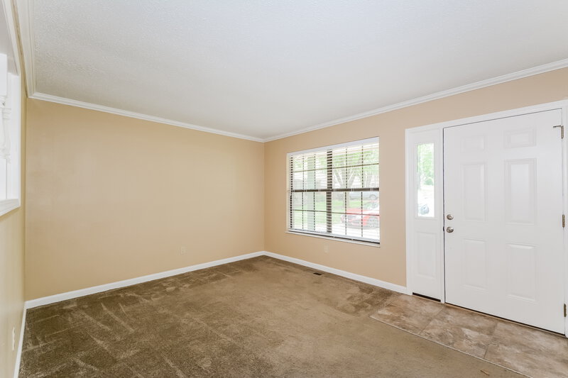 1,800/Mo, 20 Briarwood Ct Arnold, MO 63010 Living Room View