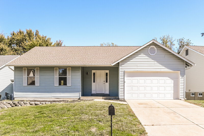 2,255/Mo, 1233 Colby Dr Saint Peters, MO 63376 External View