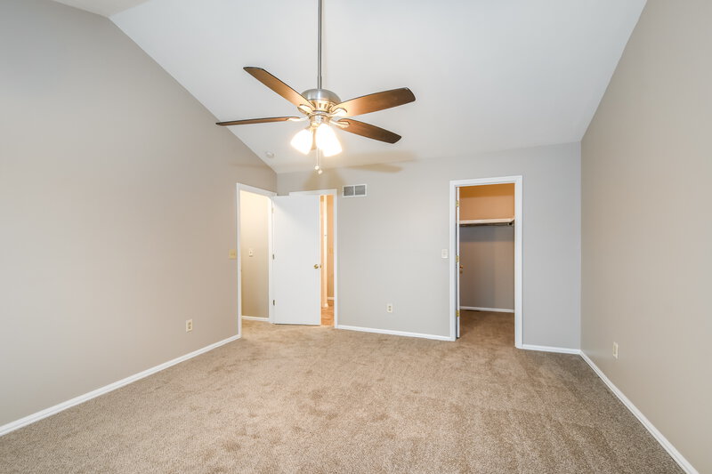 2,585/Mo, 3045 Willow Creek Estates Dr Florissant, MO 63031 Misc View 7