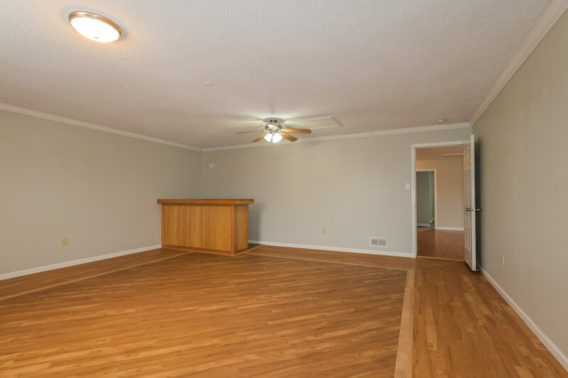 2,310/Mo, 2012 Village Glen Dr Wentzville, MO 63385 Entertainment Room View 2