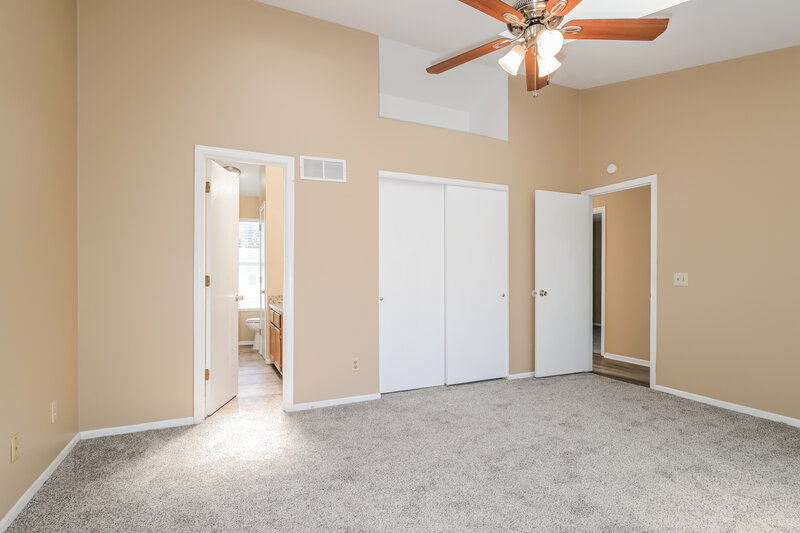 1,955/Mo, 128 Aspencade Circle Saint Peters, MO 63376 Main Bedroom View 2