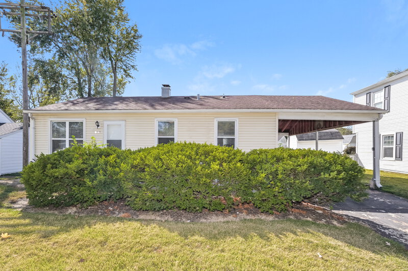 1,380/Mo, 2310 Mullanphy Ln Florissant, MO 63031 External View