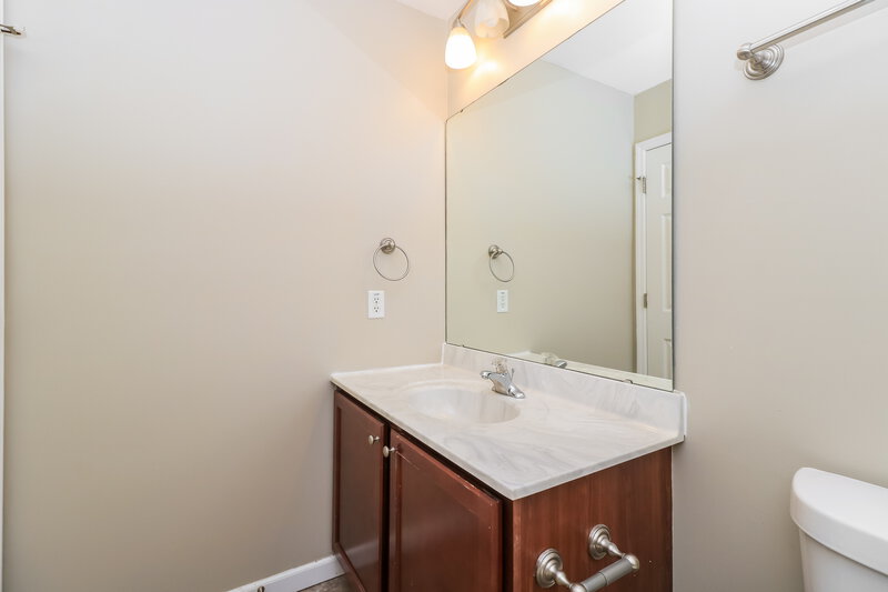 1,885/Mo, 1874 Waters Edge Way Pevely, MO 63070 Bathroom View 2