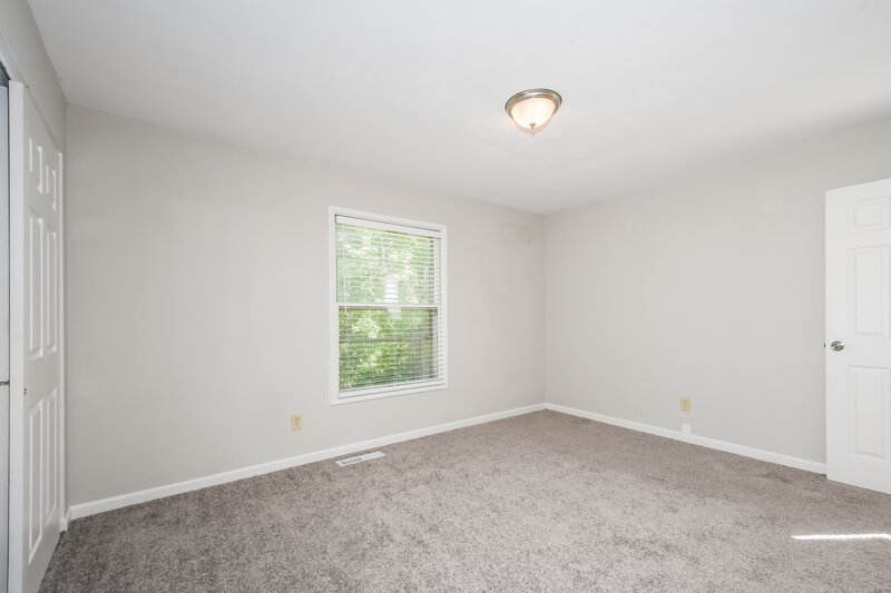 2,980/Mo, 11390 Lanett Ct St. Louis, MO 63136 Main Bedroom View