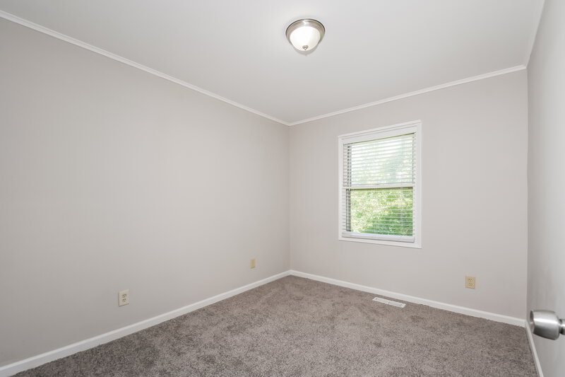 2,980/Mo, 11390 Lanett Ct St. Louis, MO 63136 Bedroom View