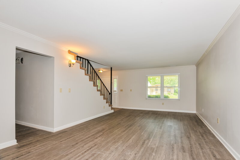 2,090/Mo, 15 Morgat Ct Lake St Louis, MO 63367 Living Room View 2