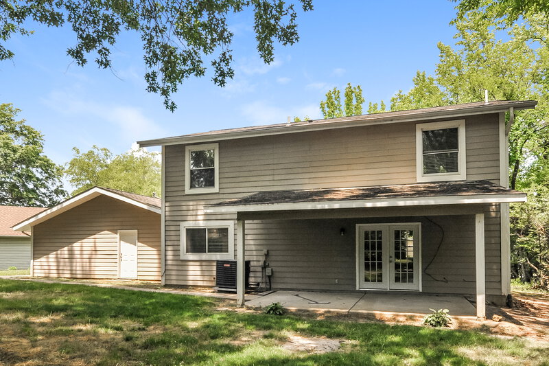 2,090/Mo, 15 Morgat Ct Lake St Louis, MO 63367 Rear View 2