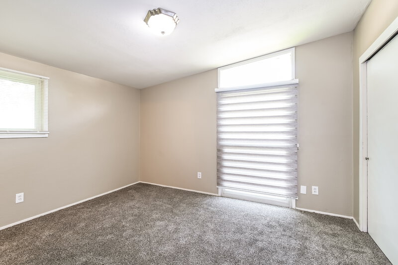 1,615/Mo, 790 Pebble Ln Florissant, MO 63033 Main Bedroom View