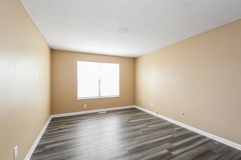 2,125/Mo, 912 Justice Ct Florissant, MO 63034 Bedroom View 2